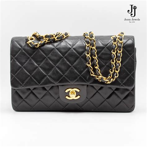 borsa chanel 19 imitazione perfetta|Borsa Chanel, come riconoscere l'originale dai fake.